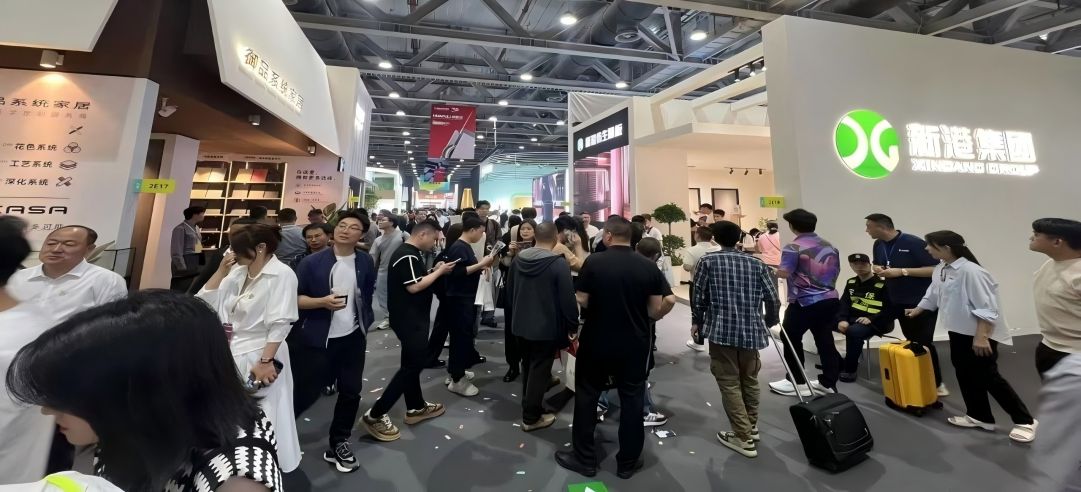 燃爆全場！新港閃耀廣州定制家居展，上演“炸場級”美學盛宴