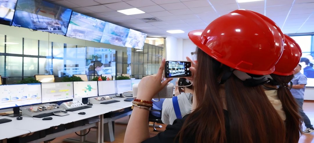 走進(jìn)新港集團(tuán)，共探產(chǎn)教融合新未來！南京林業(yè)大學(xué)學(xué)子開啟深度參訪之旅