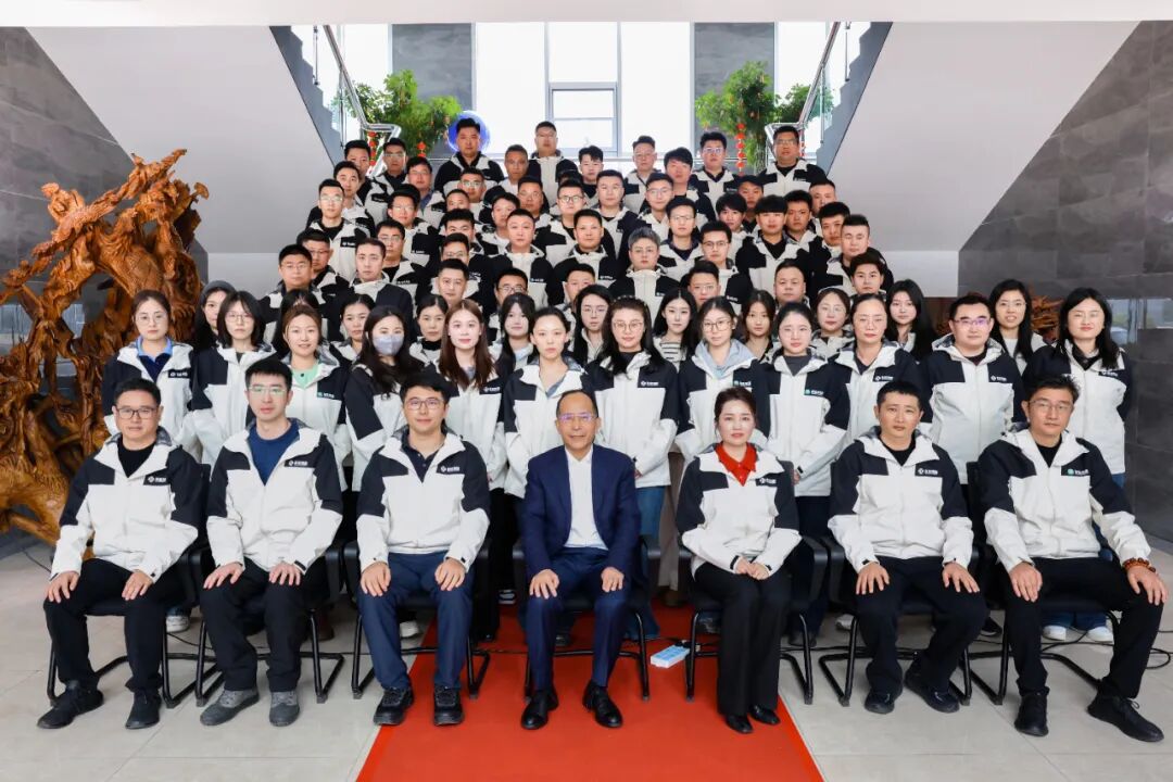 戰鼓催征！新港集團2026銷售鐵軍誓師出征